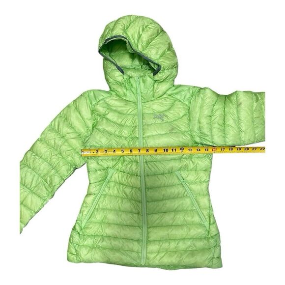 Arc'teryx Women's Green Puffer Jacket - Picture 6 of 15